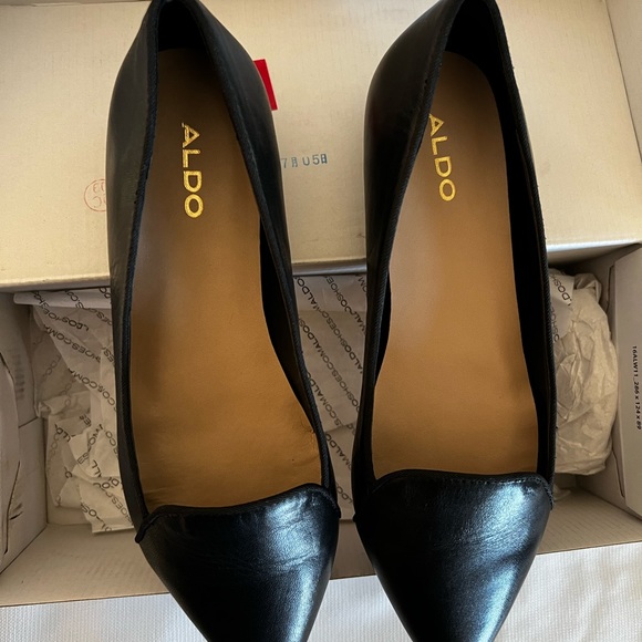 ALDO leather flat shoes - Picture 2 of 6